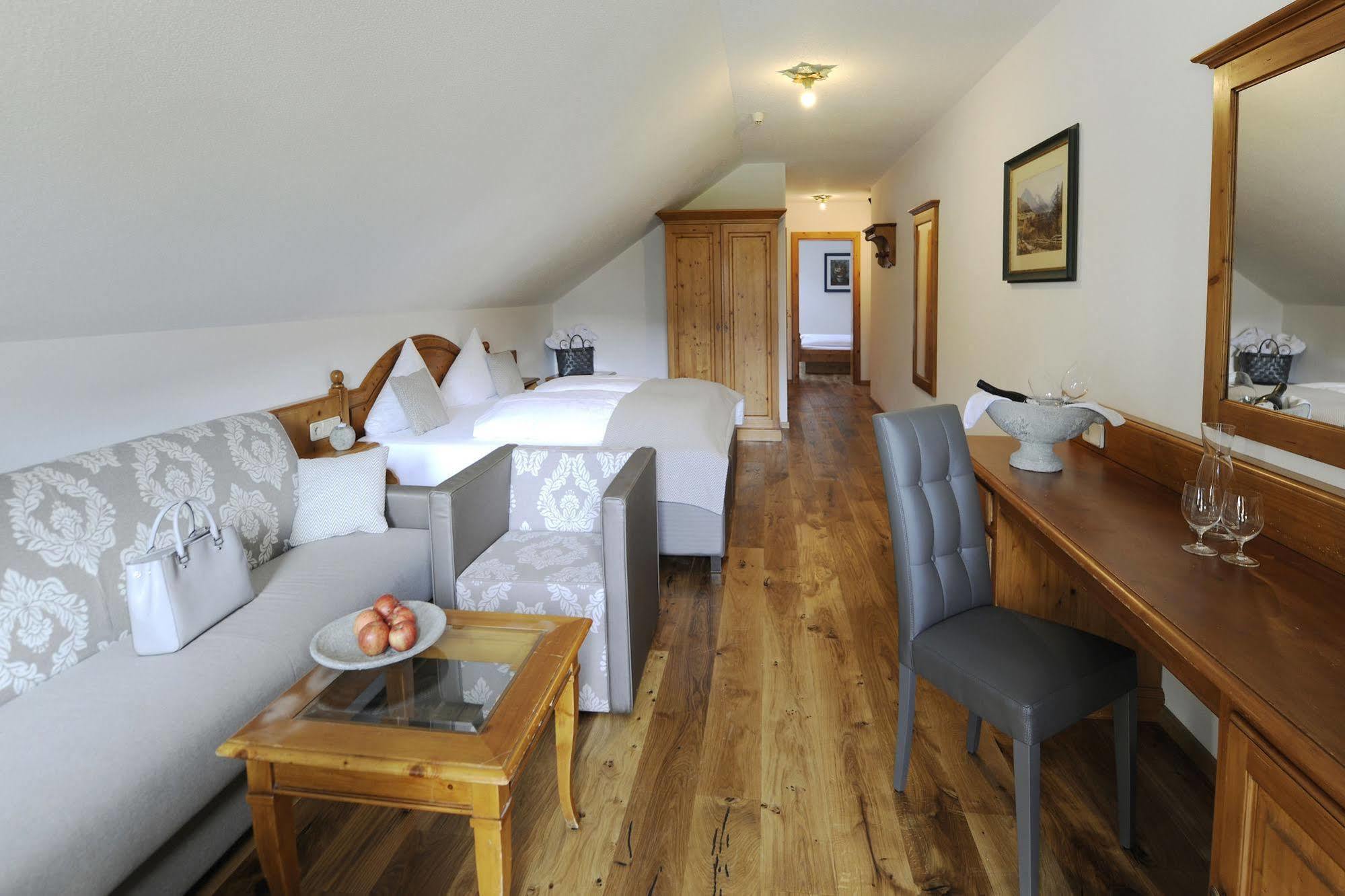 Hotel Bergjuwel Neustift im Stubaital Bagian luar foto